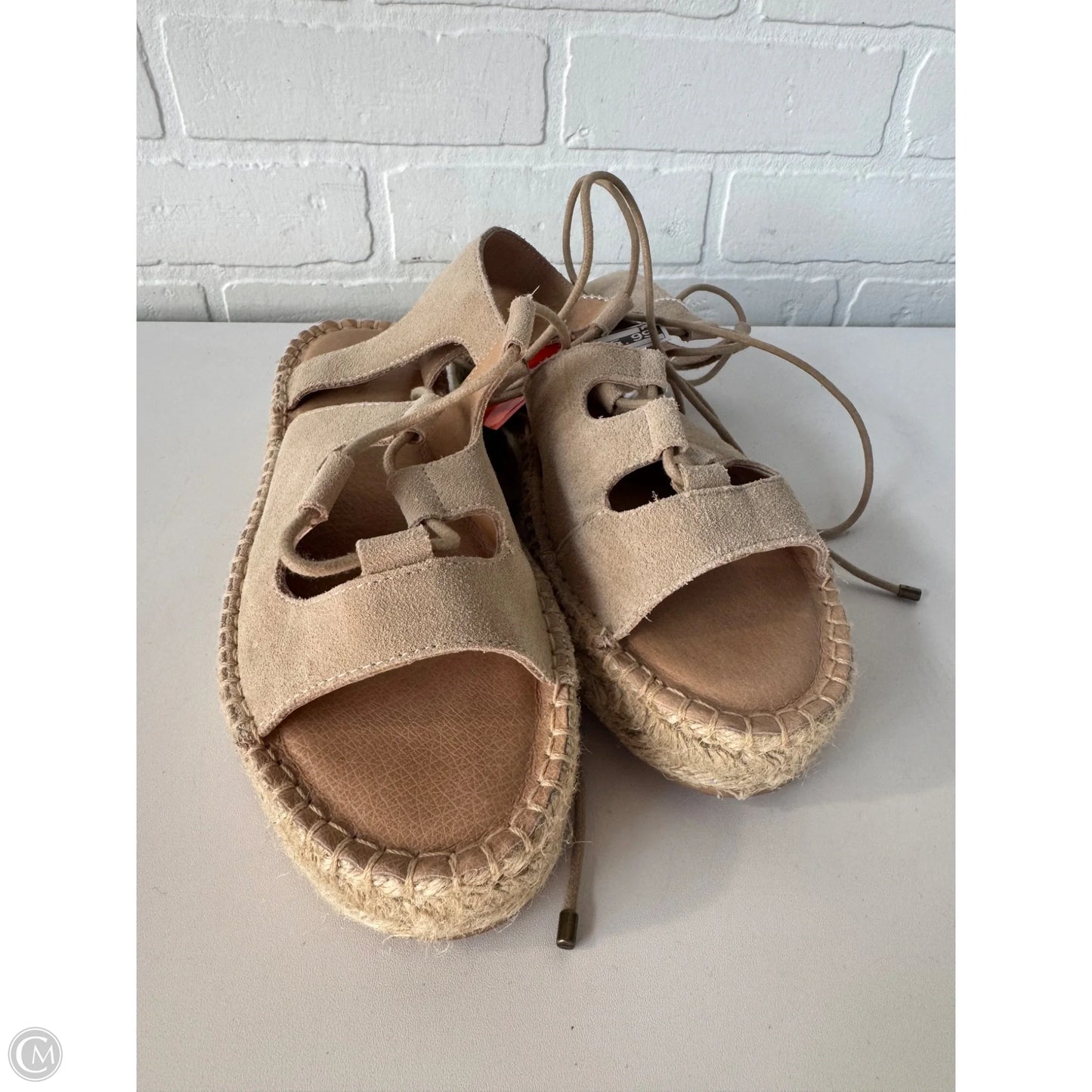 Sandals Flats By Soludos In Tan, Size: 8