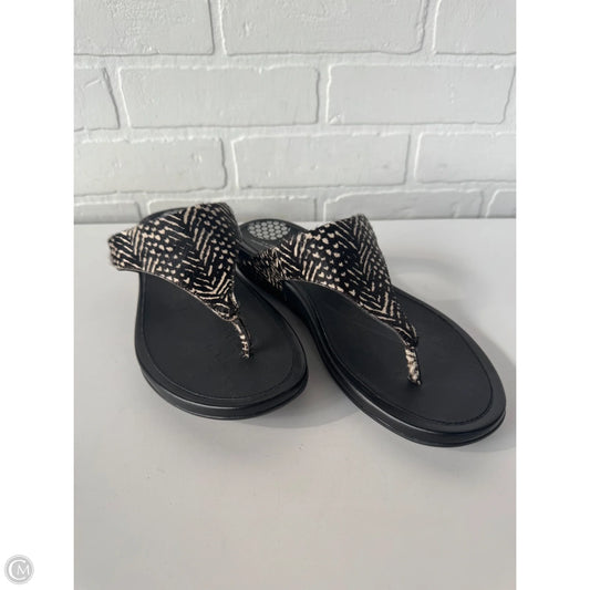 Sandals Flip Flops By Fitflop In Black, Size: 8.5