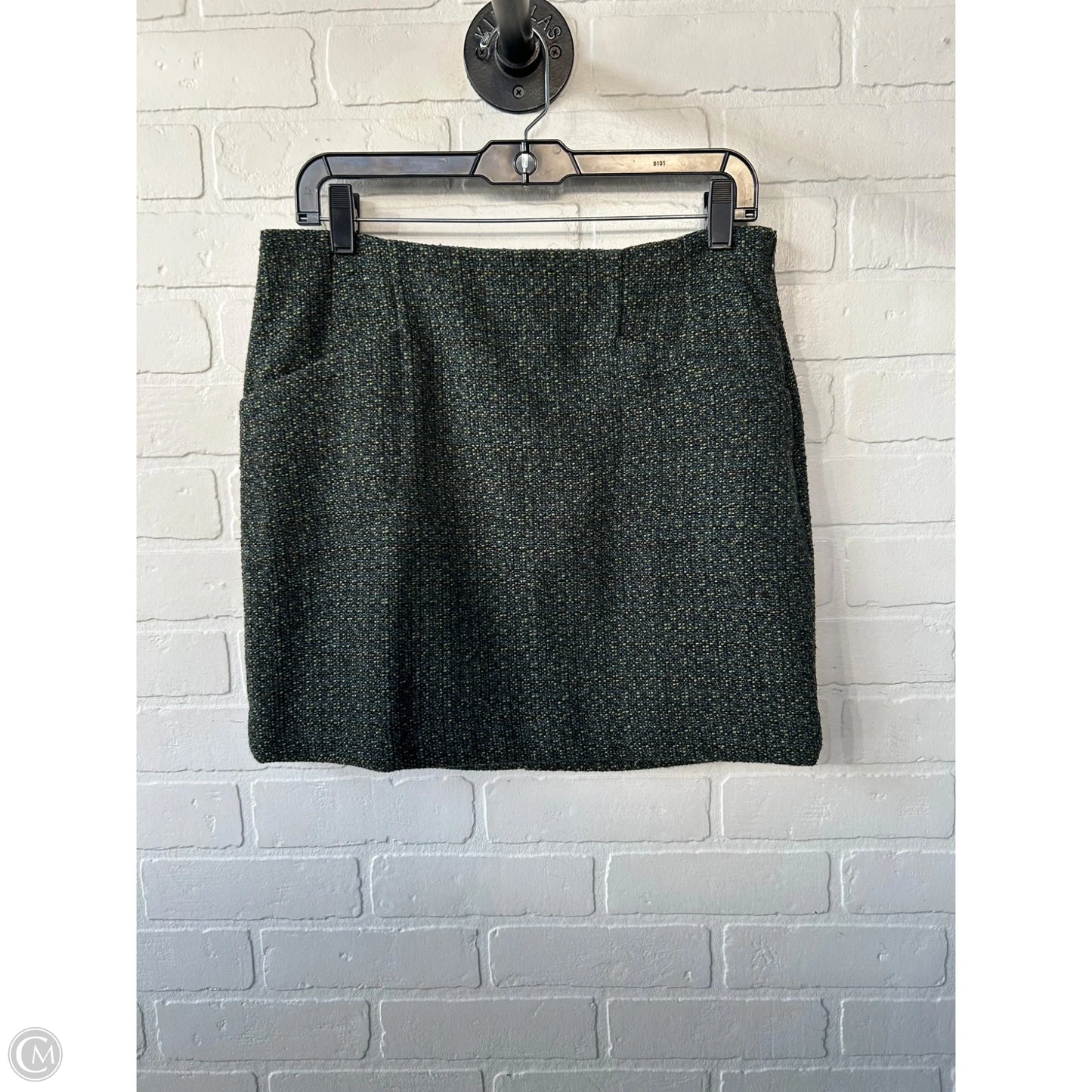 Skirt Mini & Short By Outback Red In Green, Size: 8