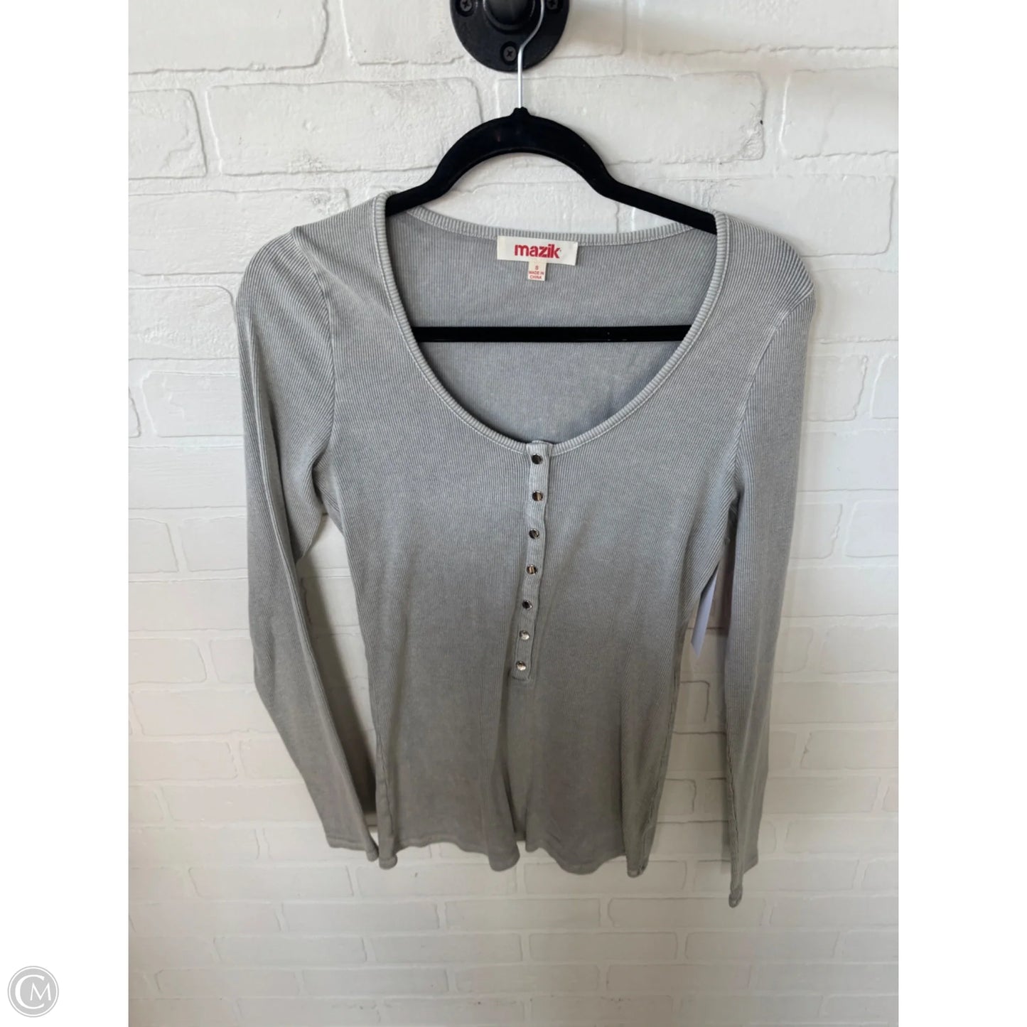 Top Long Sleeve Basic By Mazik In Grey, Size: S