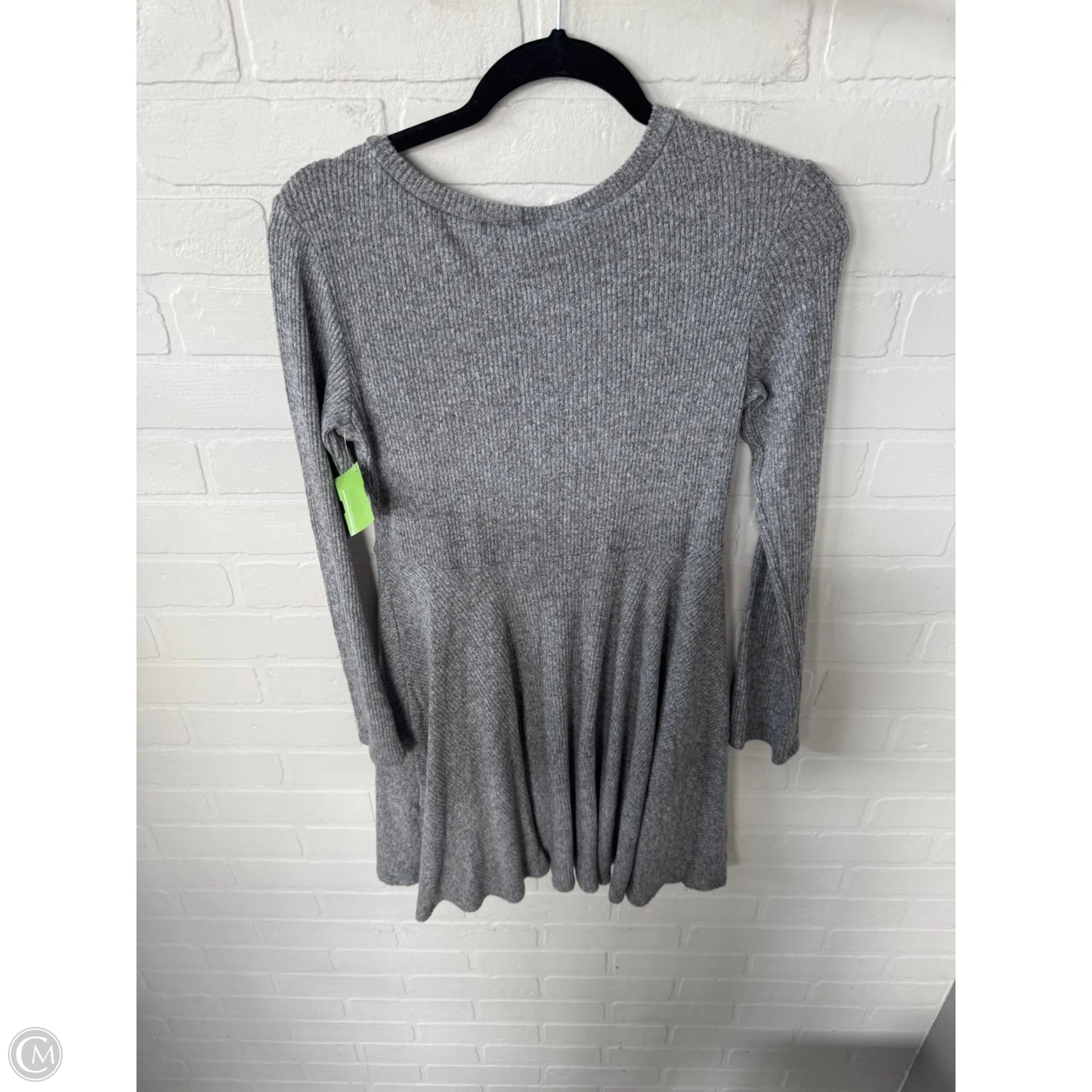 Dress Casual Short By Lulus In Grey, Size: M
