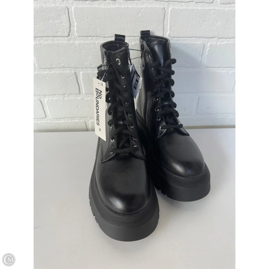 Boots Combat By No Barriers In Black, Size: 8