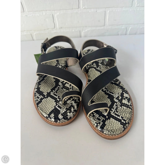 Sandals Flats By Crown Vintage In Snakeskin Print, Size: 8.5