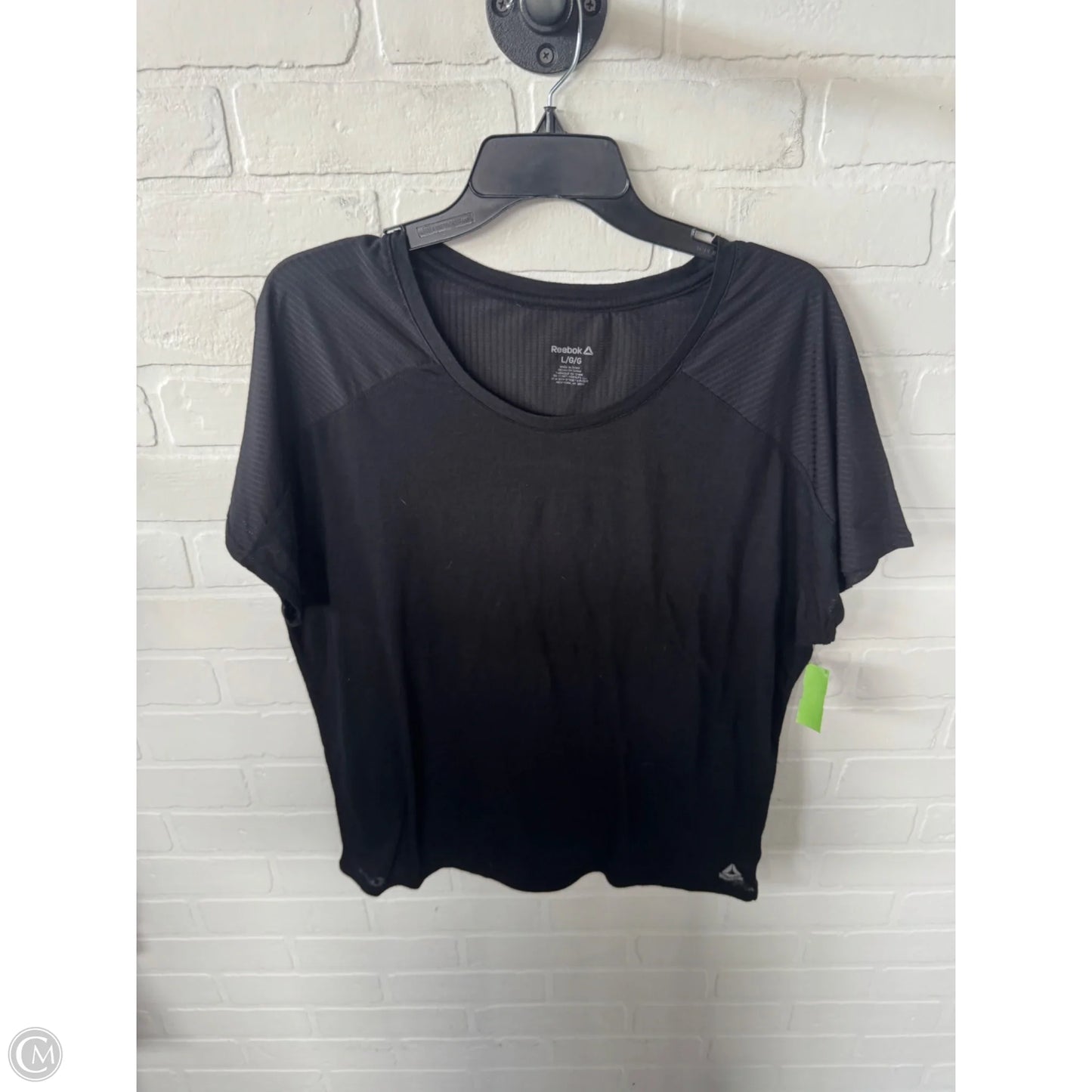 Athletic Top Short Sleeve By Reebok In Black, Size: L