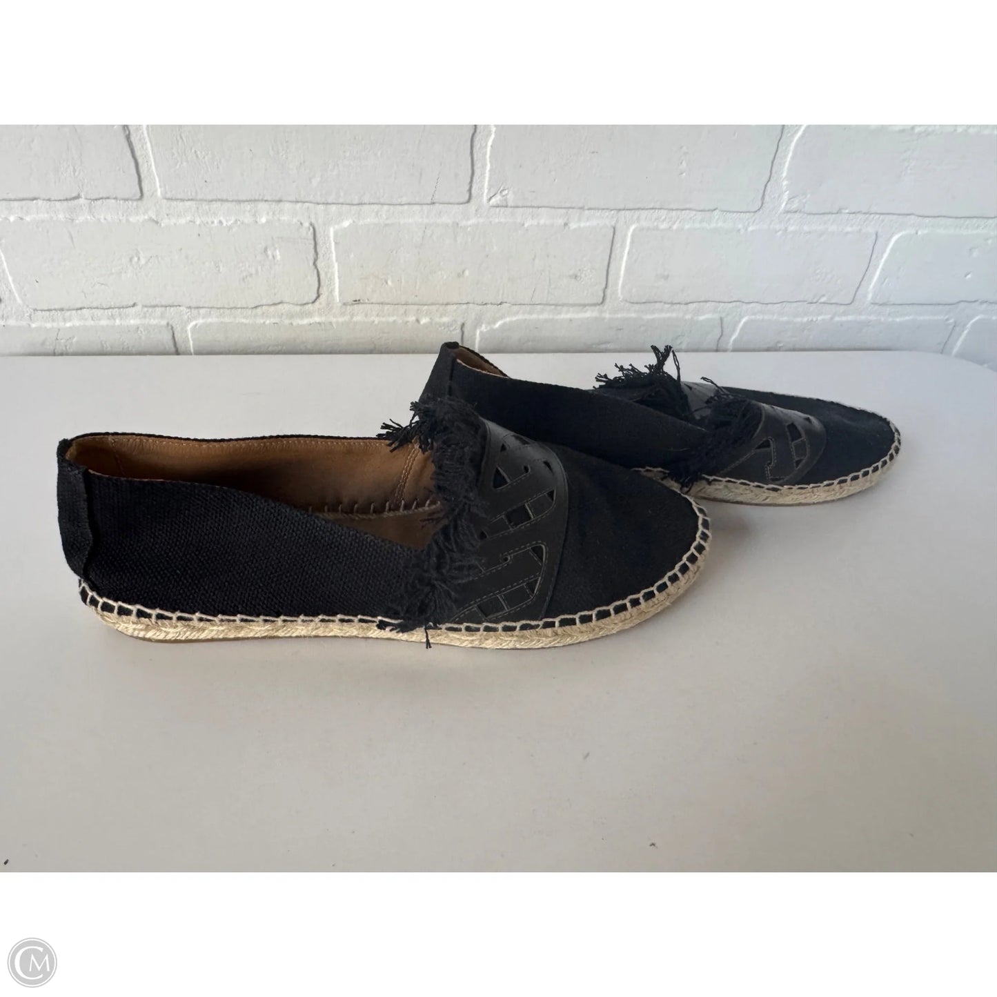 Shoes Flats By Aquatalia In Black, Size: 9