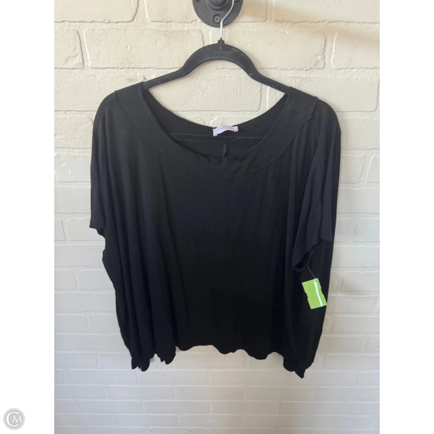 Top Short Sleeve Basic By Pink Lily In Black, Size: Xl