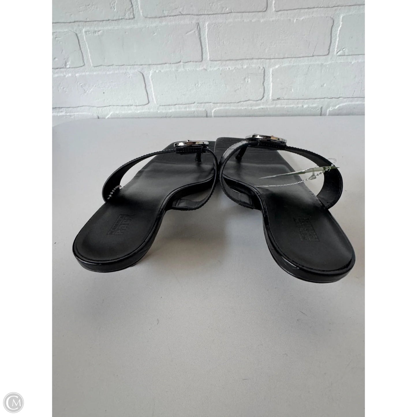 Sandals Heels Kitten By Cmc In Black, Size: 7