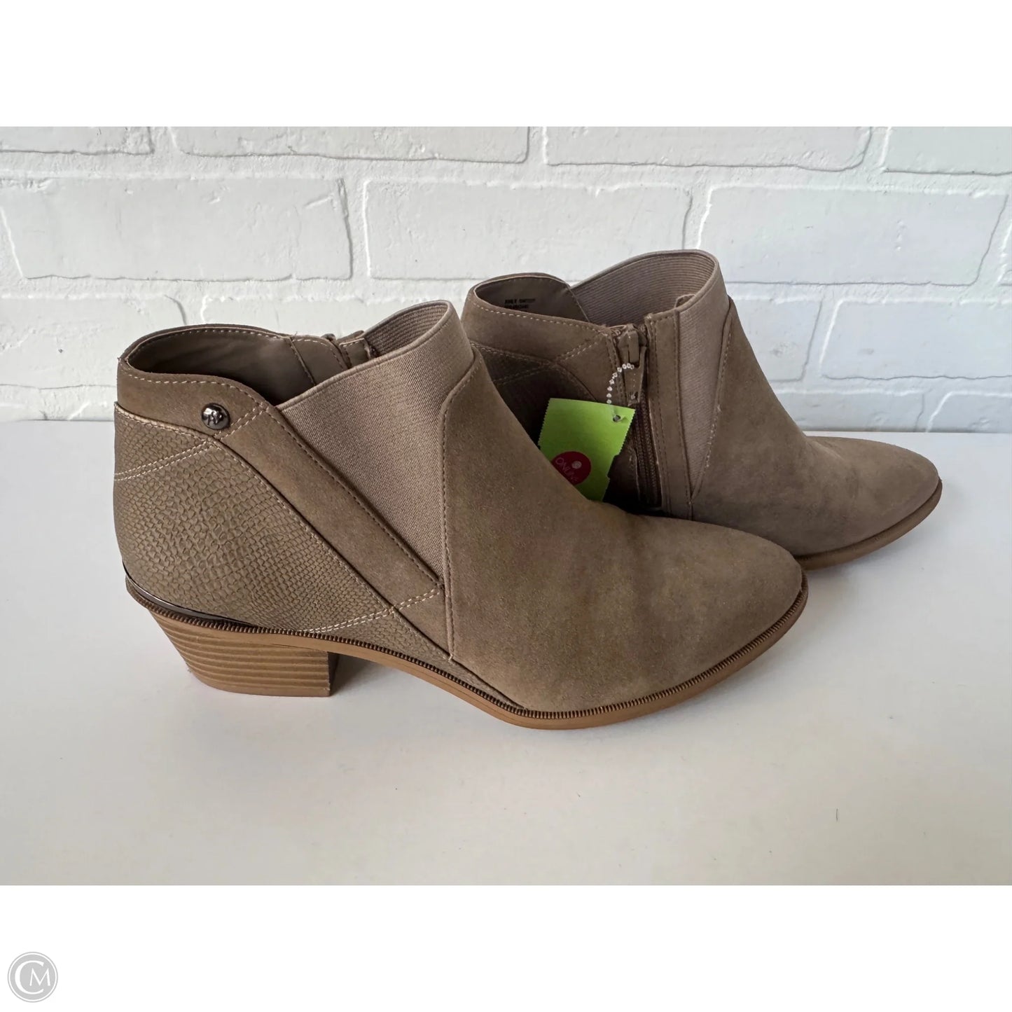 Boots Ankle Flats By Simply Vera In Tan, Size: 8.5