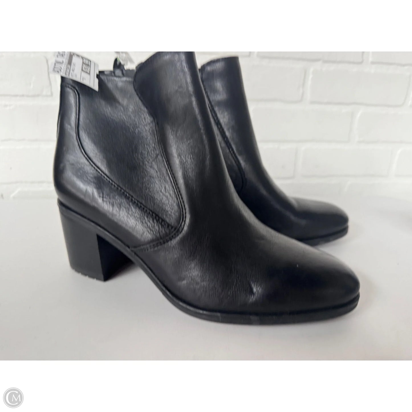 Boots Ankle Flats By Naturalizer In Black, Size: 9