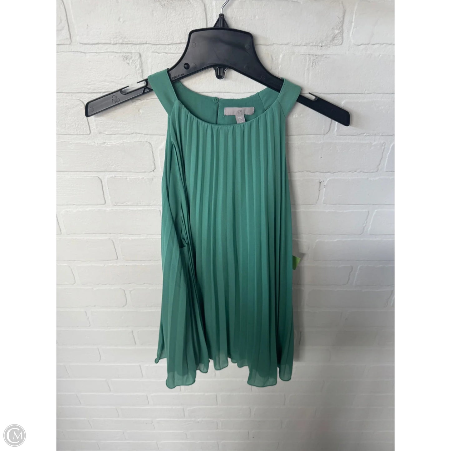 Top Sleeveless By H&m In Green, Size: M