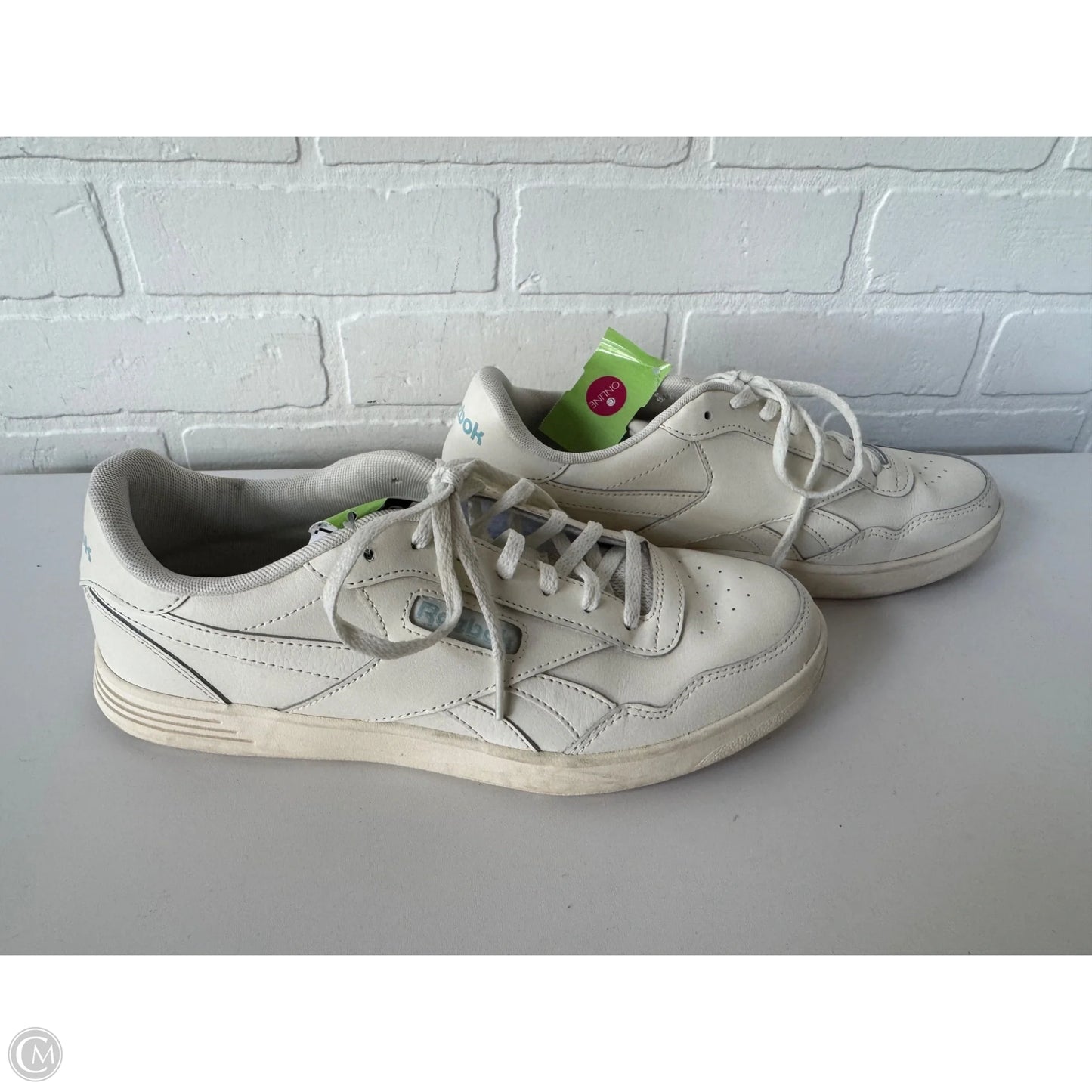 Shoes Sneakers By Reebok In White, Size: 9.5