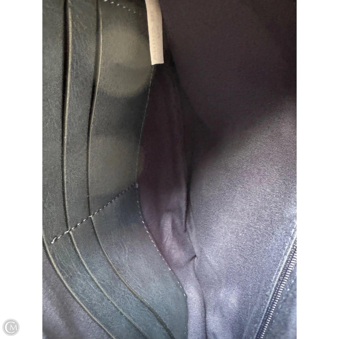 Clutch By Clothes Mentor, Size: Medium