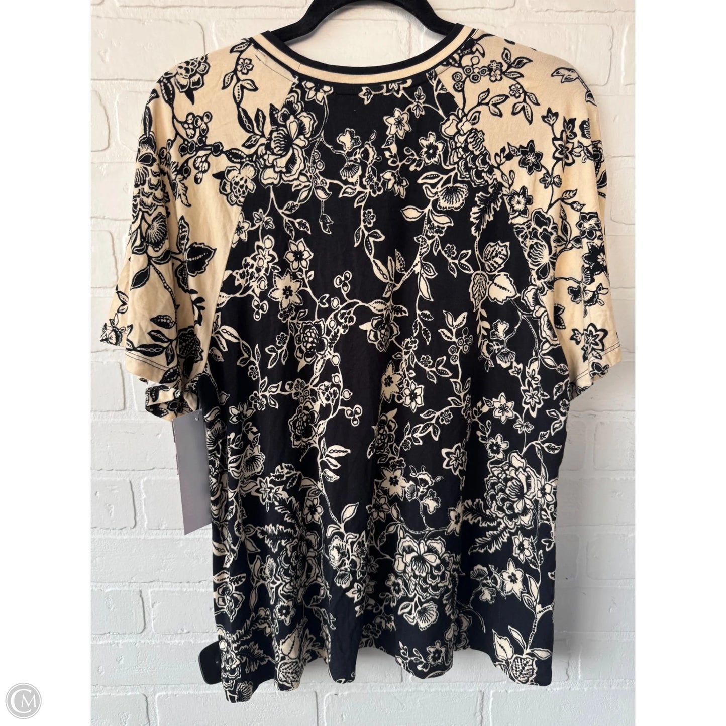Top Short Sleeve Designer By Johnny Was In Black & Tan, Size: M