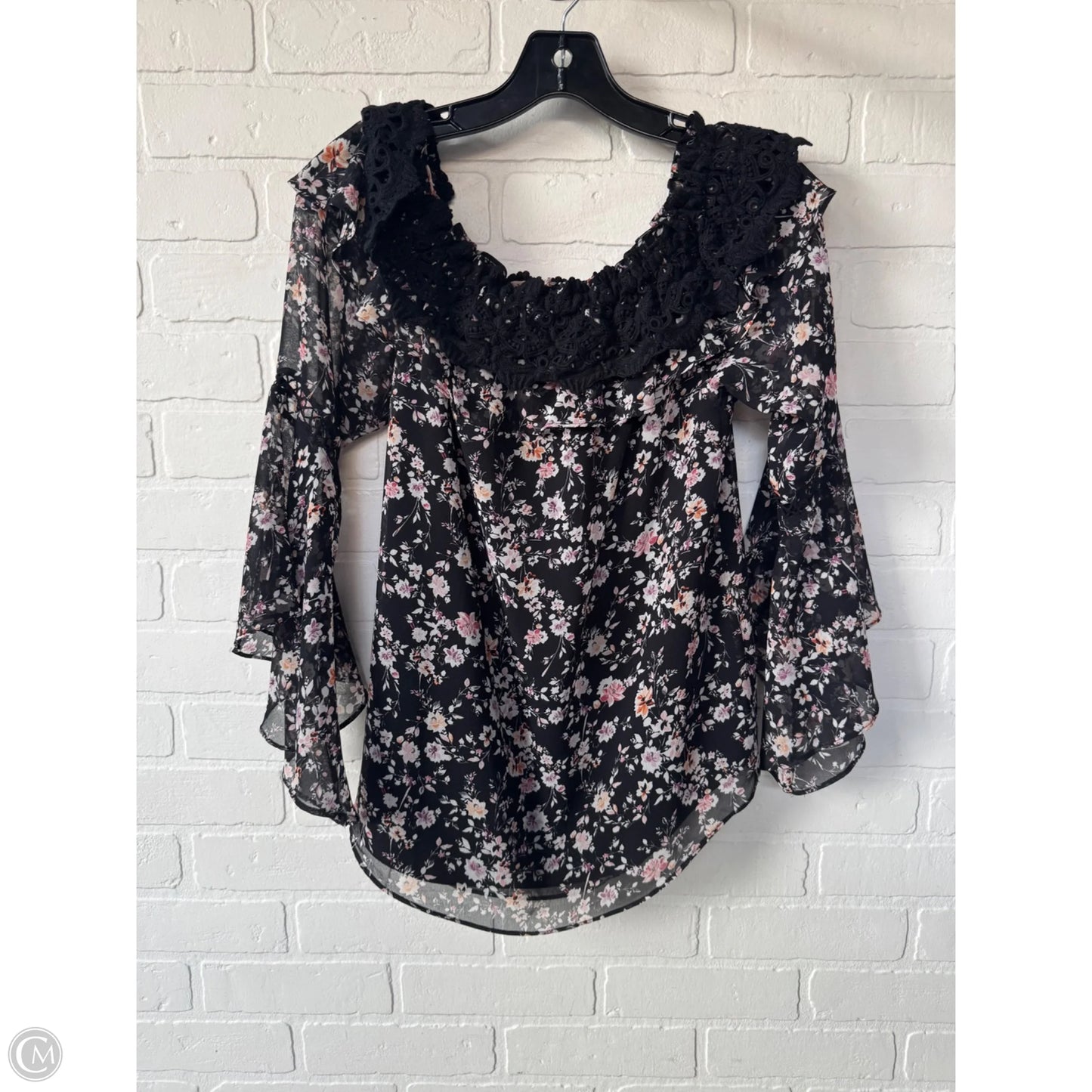 Top 3/4 Sleeve By White House Black Market In Black & Cream, Size: S