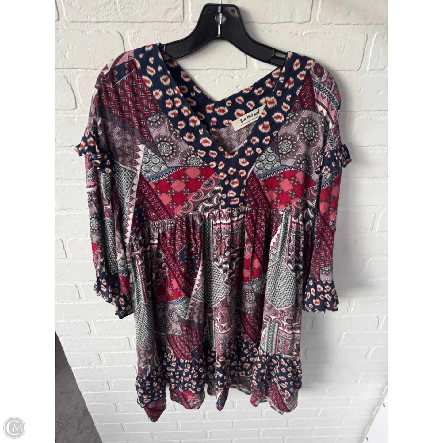 Dress Casual Short By Three Bird Nest In Grey & Red, Size: M