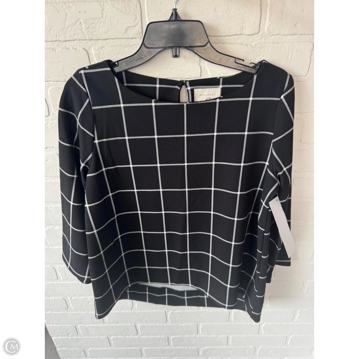 Top Long Sleeve By Melloday In Black & White, Size: M