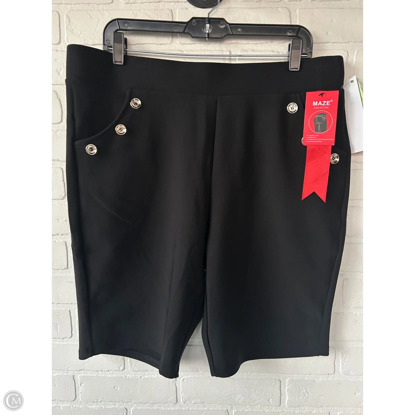 Shorts By Maze In Black, Size: 22