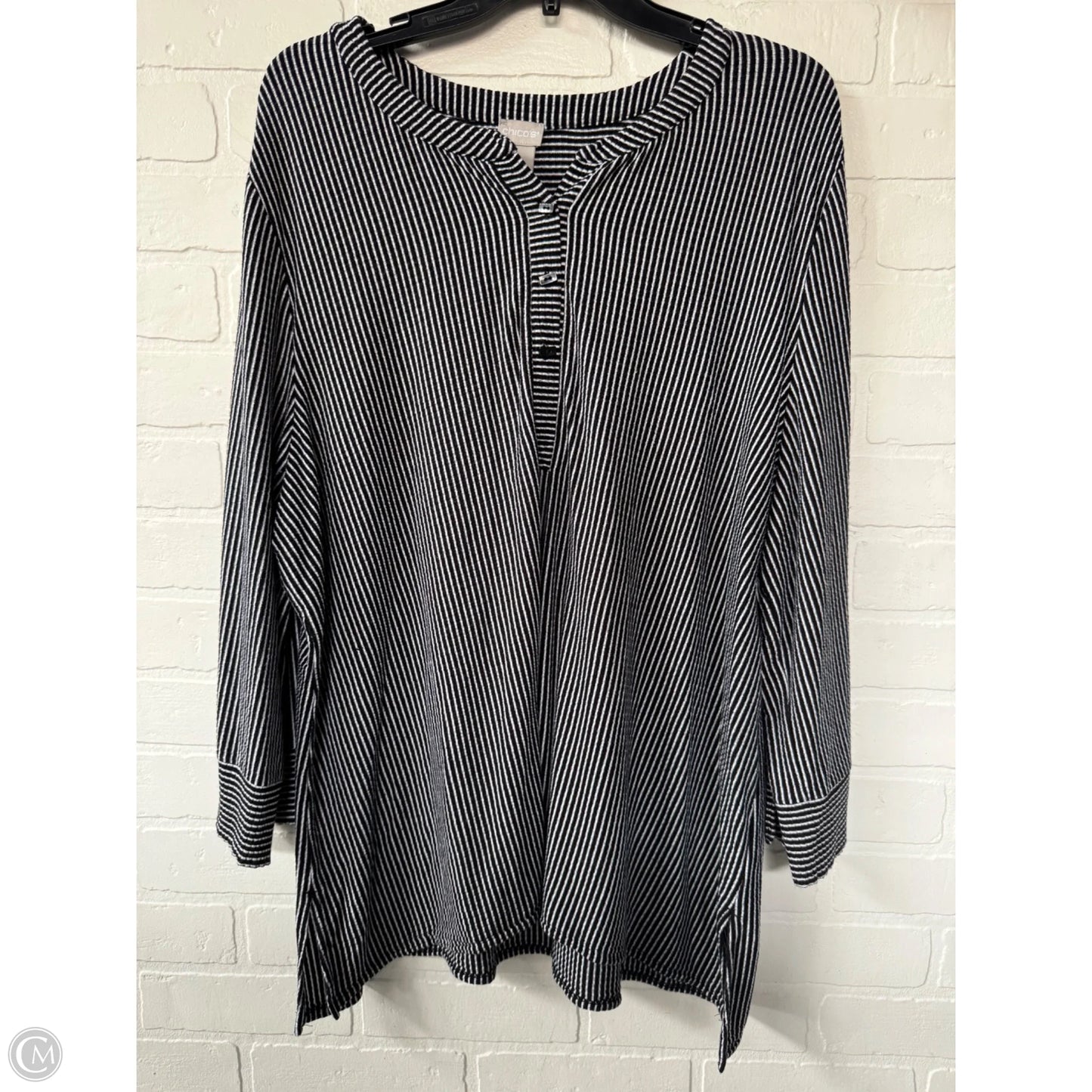 Top 3/4 Sleeve By Chicos In Black & White, Size: Xxl