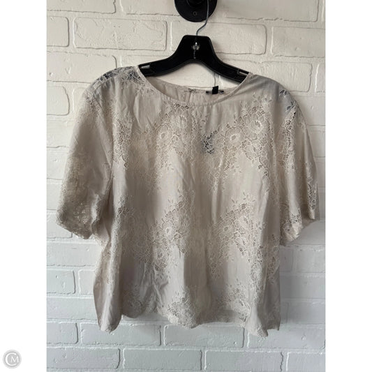 Top Short Sleeve By Express In Tan, Size: Xl