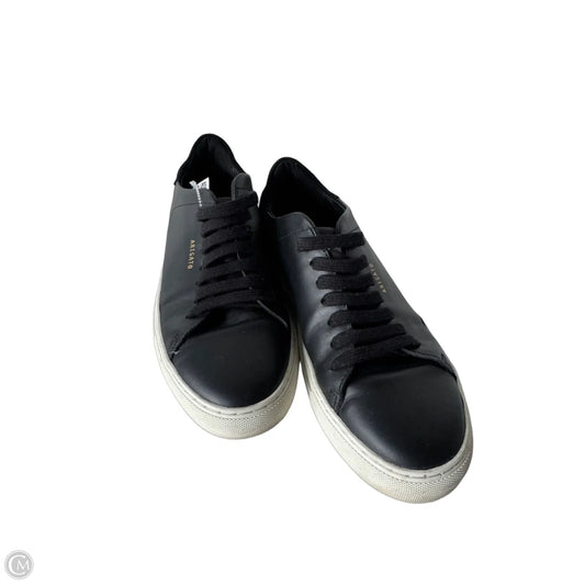 Shoes Sneakers By Clothes Mentor In Black, Size: 9