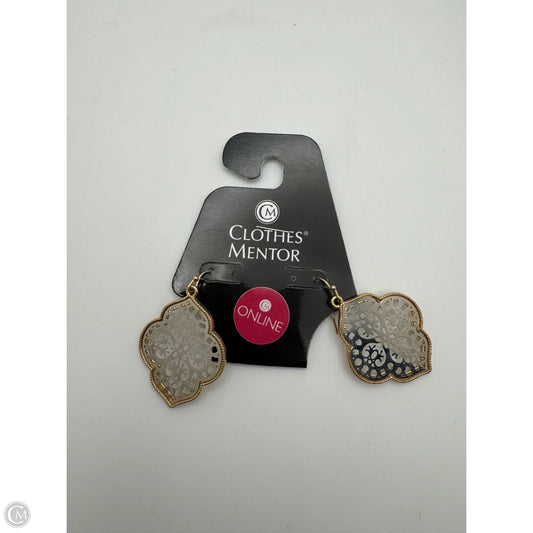 Earrings Dangle/drop By Clothes Mentor