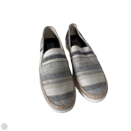 Shoes Flats By Bobs In Blue & Tan, Size: 7