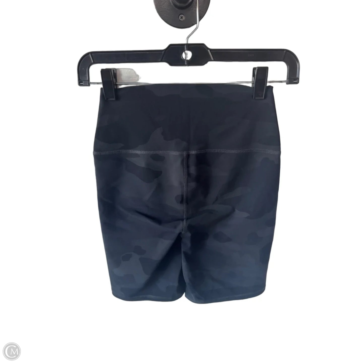 Athletic Shorts By Alo In Camouflage Print, Size: 4