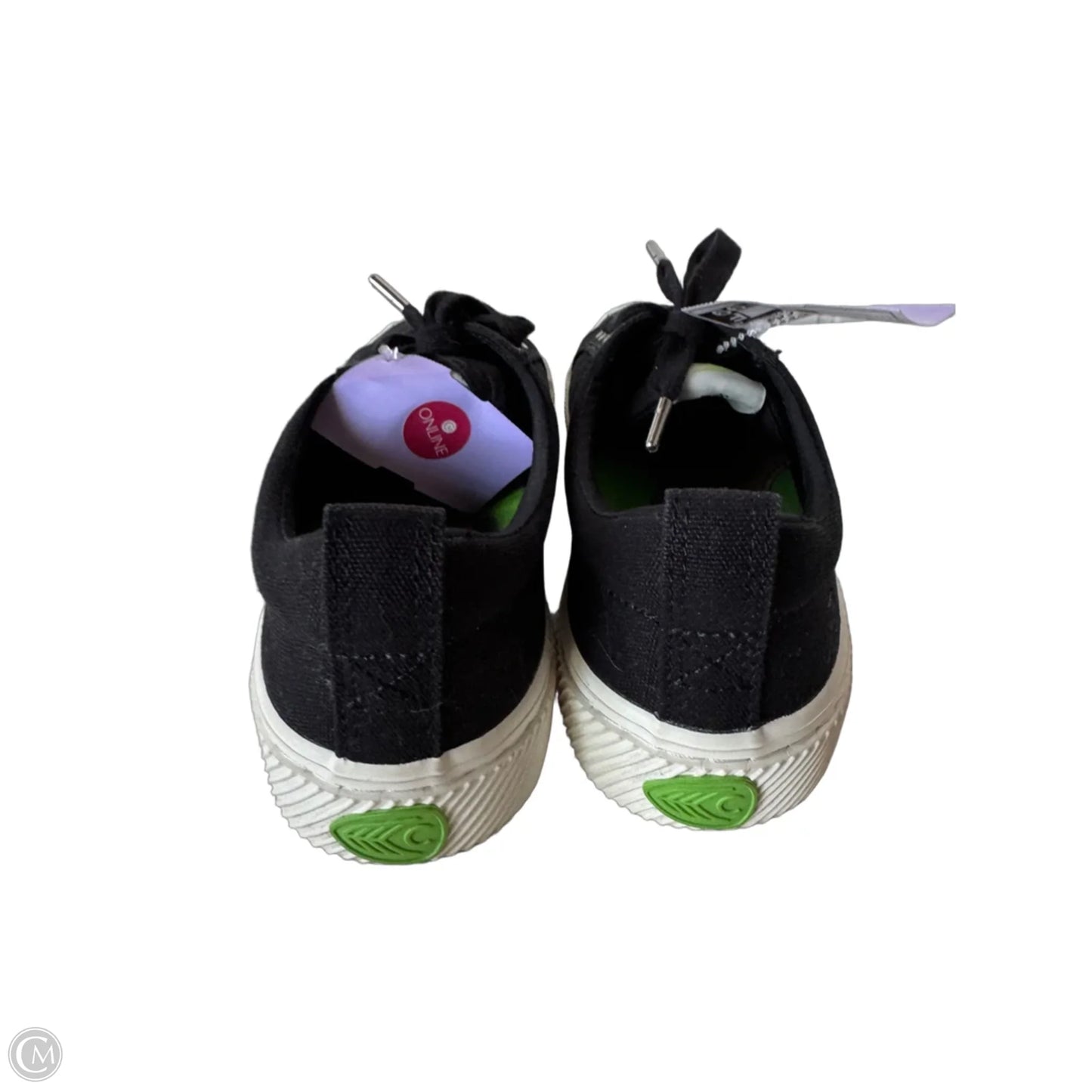 Shoes Sneakers By Cariuma In Black & White, Size: 6.5
