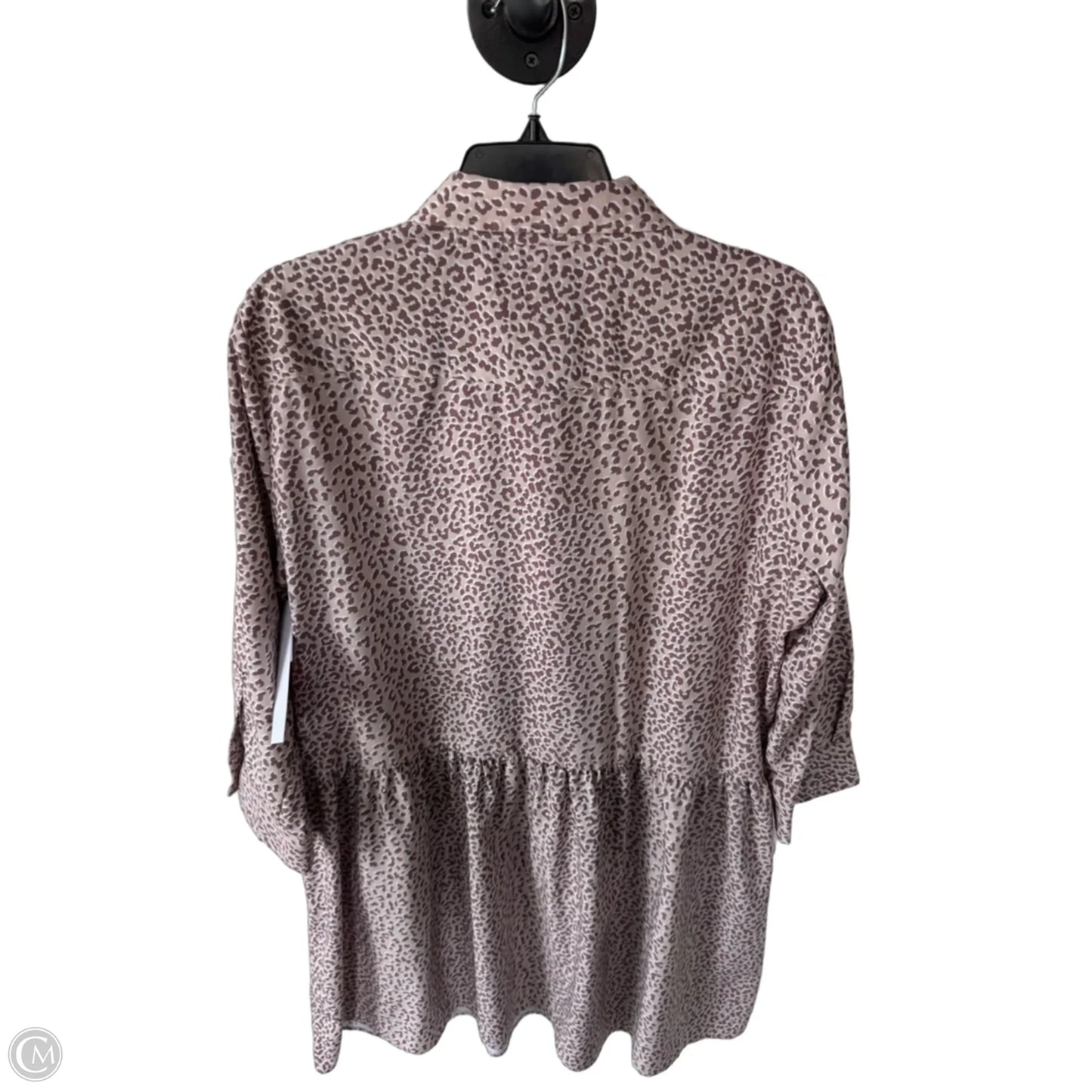 Dress Casual Short By Tuckernuck In Animal Print, Size: Xl