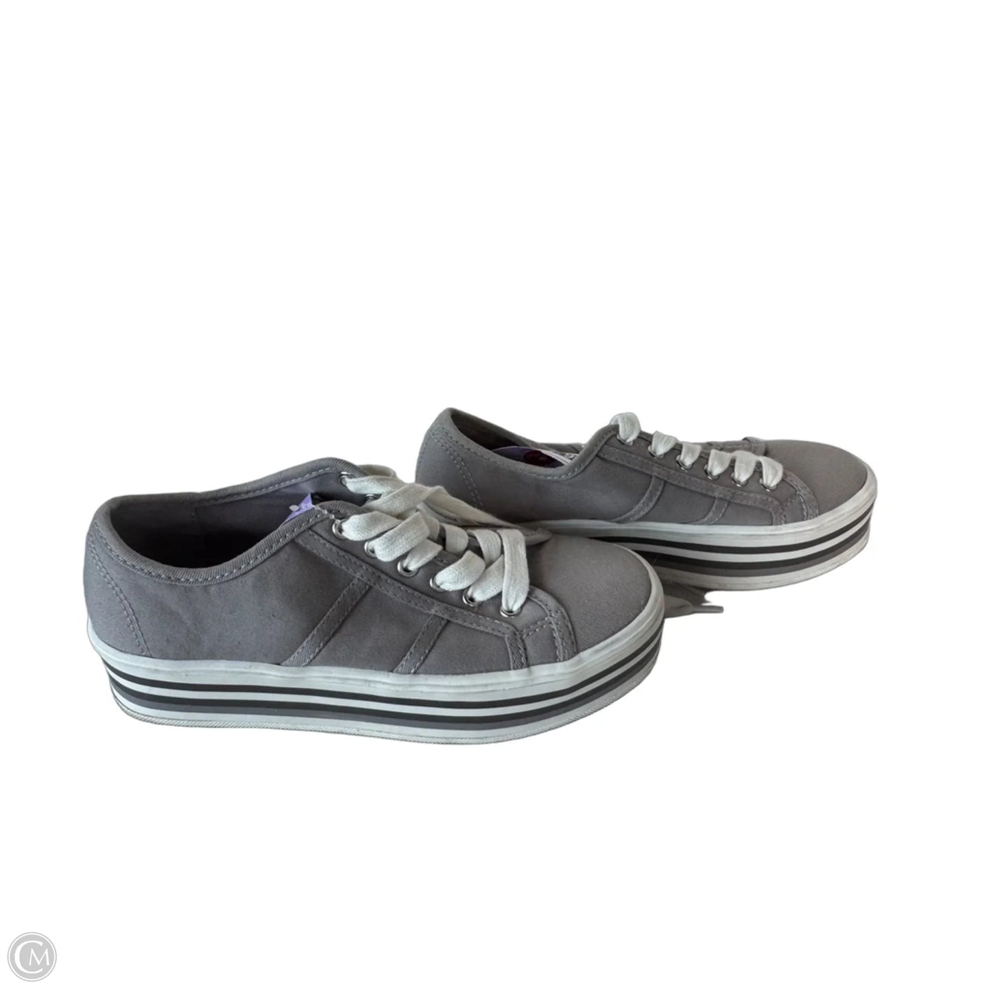 Shoes Sneakers By Gb In Grey & White, Size: 6.5
