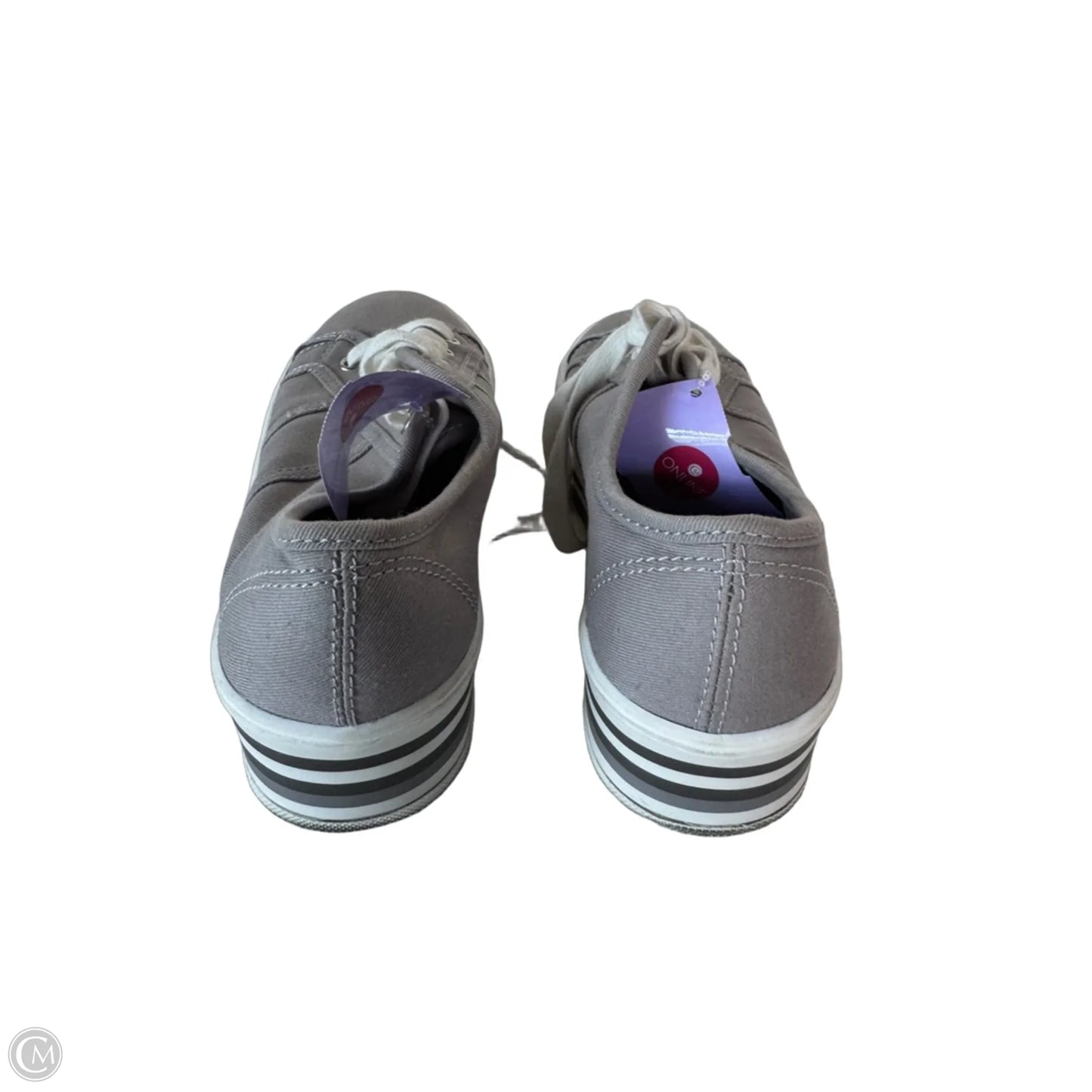 Shoes Sneakers By Gb In Grey & White, Size: 6.5