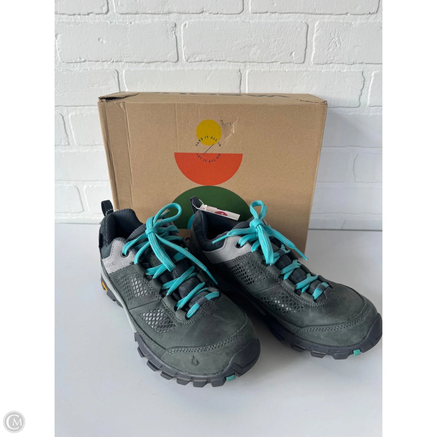 Shoes Hiking By Clothes Mentor In Grey, Size: 7.5
