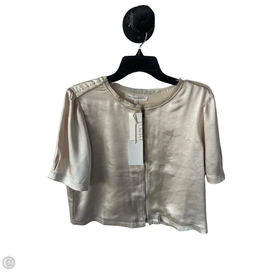 Top Short Sleeve By Cma In Cream, Size: L