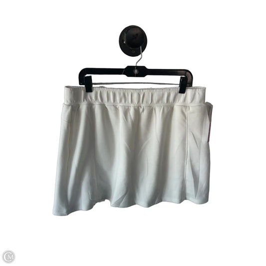 Skort By Mondetta In White, Size: L