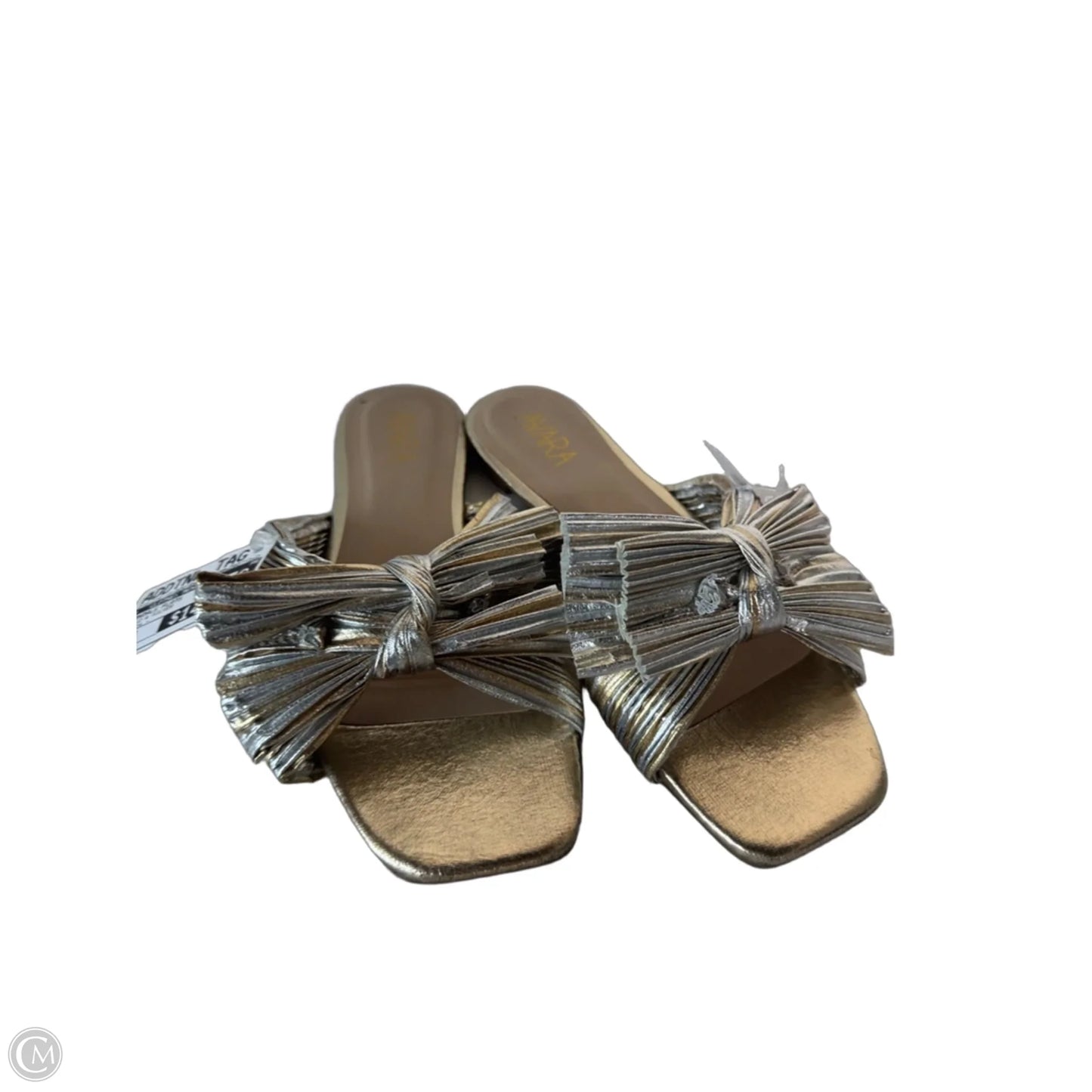 Sandals Flats By Clothes Mentor In Gold & Silver, Size: 8