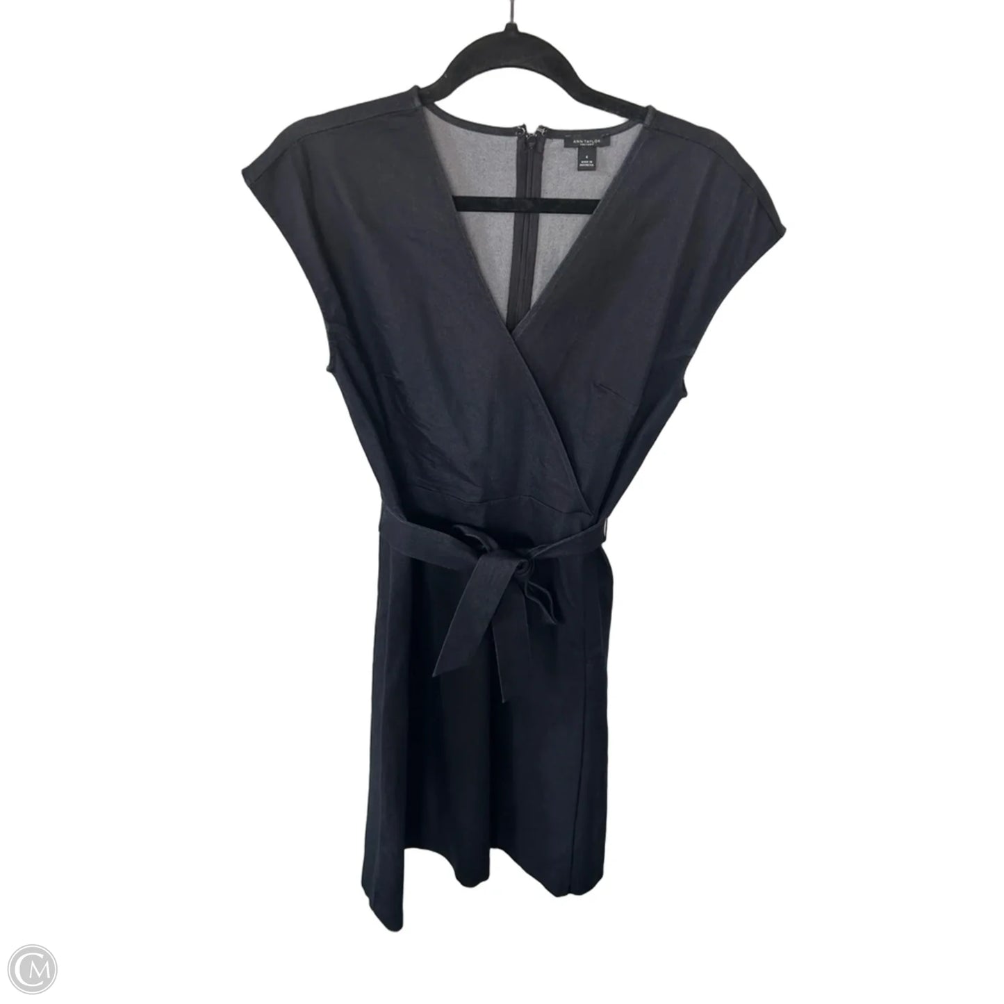 Dress Casual Short By Ann Taylor In Black, Size: S