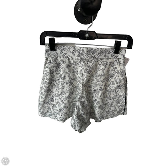 Shorts By Francesca’s In Black & White, Size: Xs