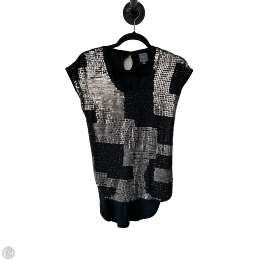 Top Short Sleeve By Clothes Mentor In Black & Silver, Size: Xs