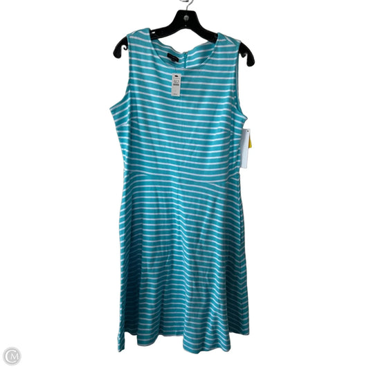 Dress Casual Short By Talbots In Blue & White, Size: L