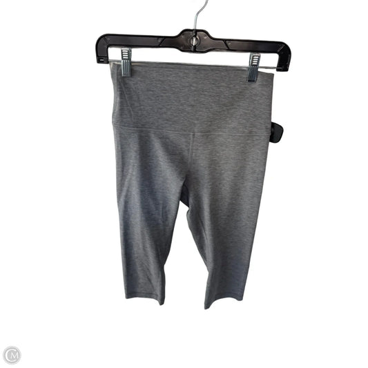 Athletic Leggings Capris By Lululemon In Grey, Size: 6