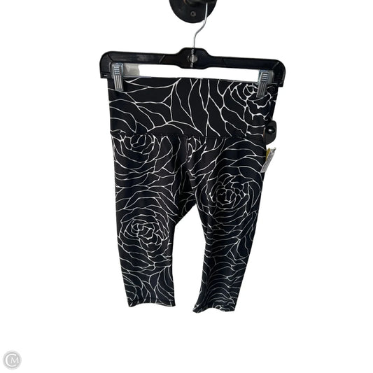 Athletic Leggings Capris By Lululemon In Black & White, Size: 6
