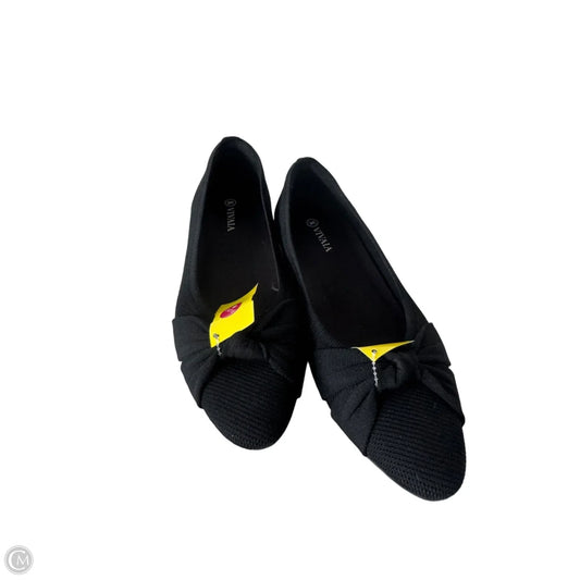 Shoes Flats By Vivaia In Black, Size: 10.5