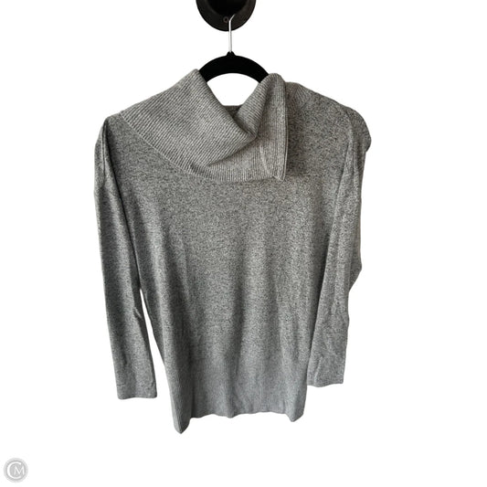 Sweater By White House Black Market In Grey, Size: Xxs