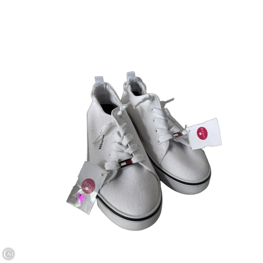 Shoes Sneakers By Tommy Hilfiger In White, Size: 8