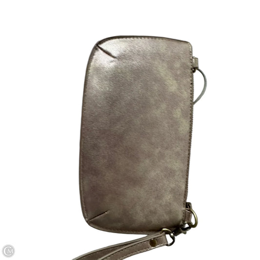 Wristlet By Joy Susan, Size: Medium