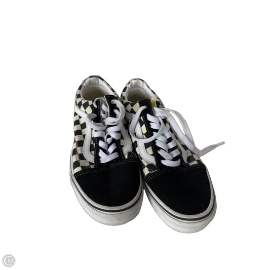 Shoes Sneakers By Vans In Black & White, Size: 7.5