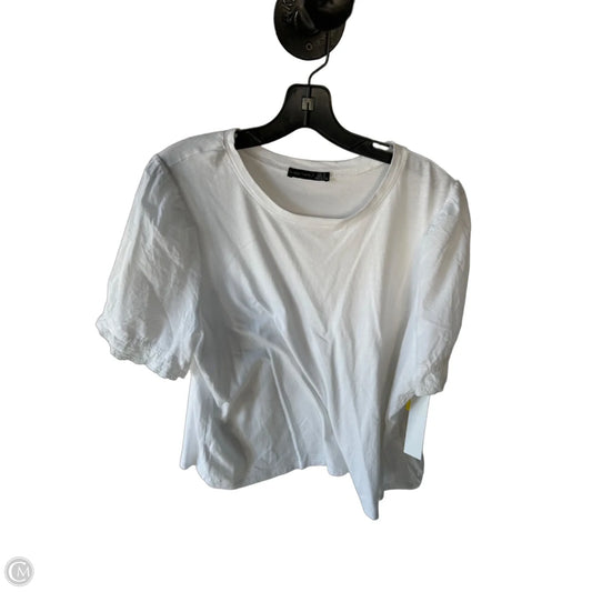Top Short Sleeve By Black Tape In White, Size: 1x