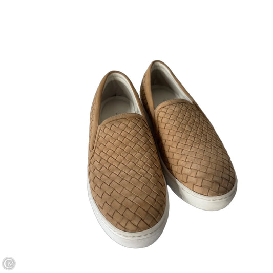 Shoes Sneakers By Cma In Tan, Size: 8