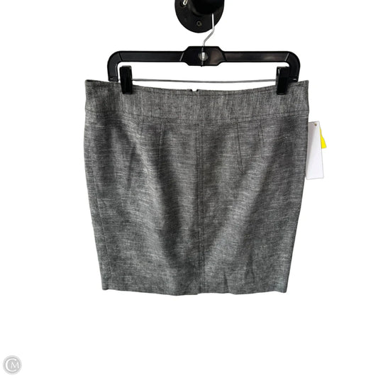 Skirt Mini & Short By Banana Republic In Grey & White, Size: 12