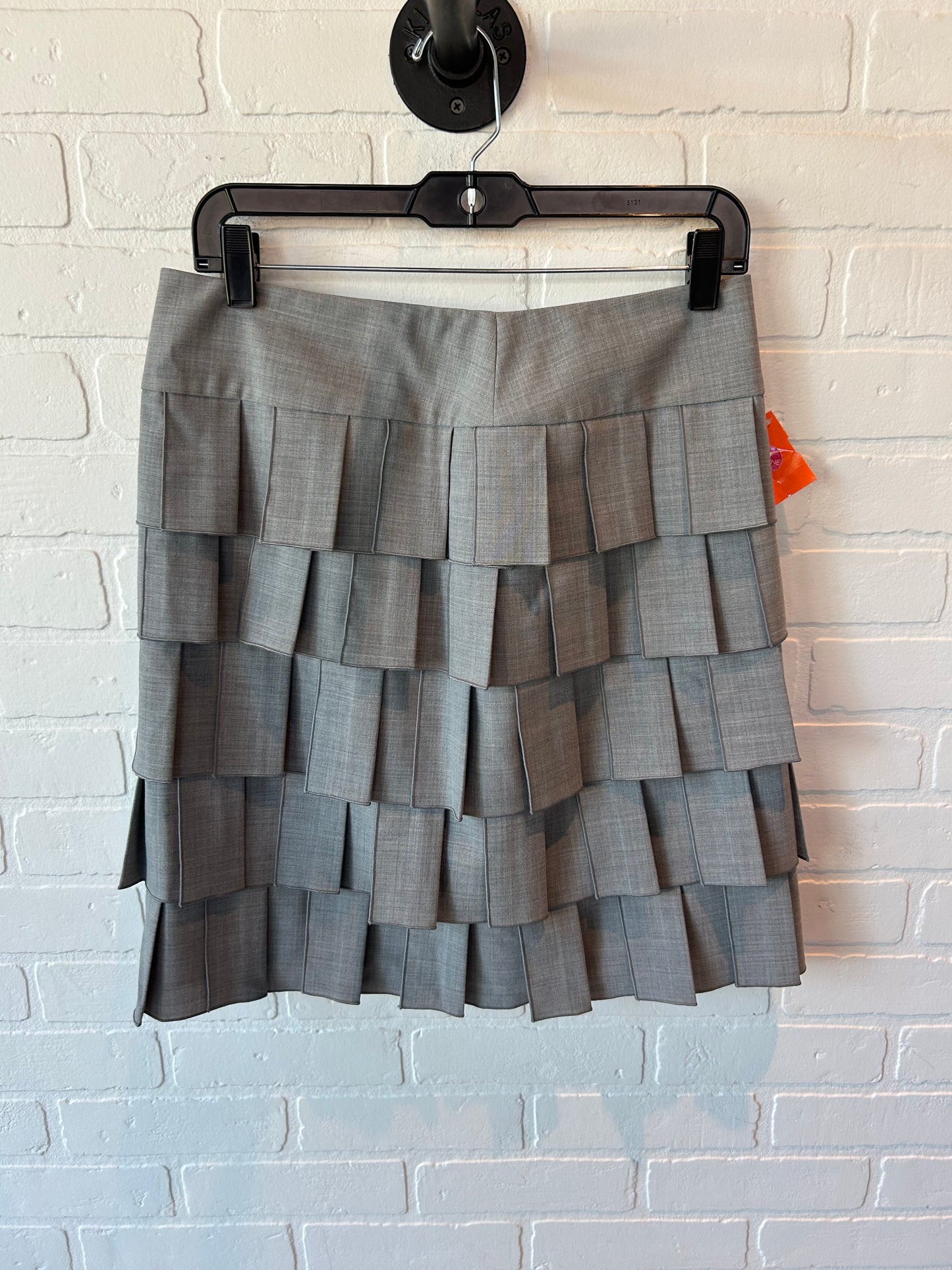 Skirt Mini & Short By Etcetra In Grey, Size: 7.5